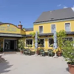 Tennis Golf Hollrigl Hotel 4*