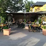 Tennis Golf Hollrigl Hotel 4*