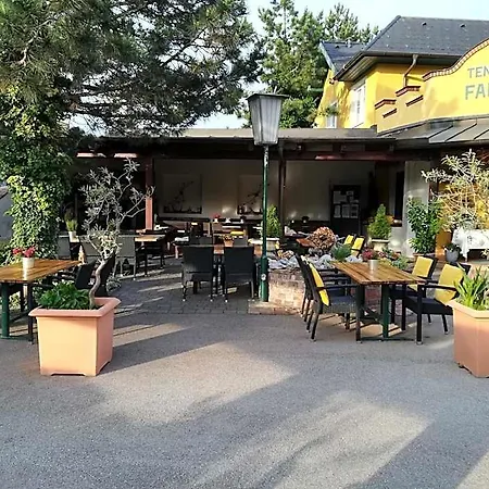 Tennis Golf Hoellrigl 4*