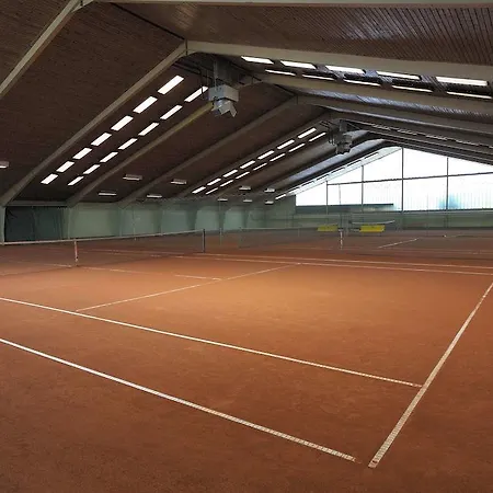 Hotel Tennis Golf Höllrigl Kottingbrunn