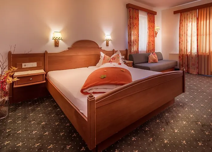 Hotel Tennis Golf Hoellrigl 4*