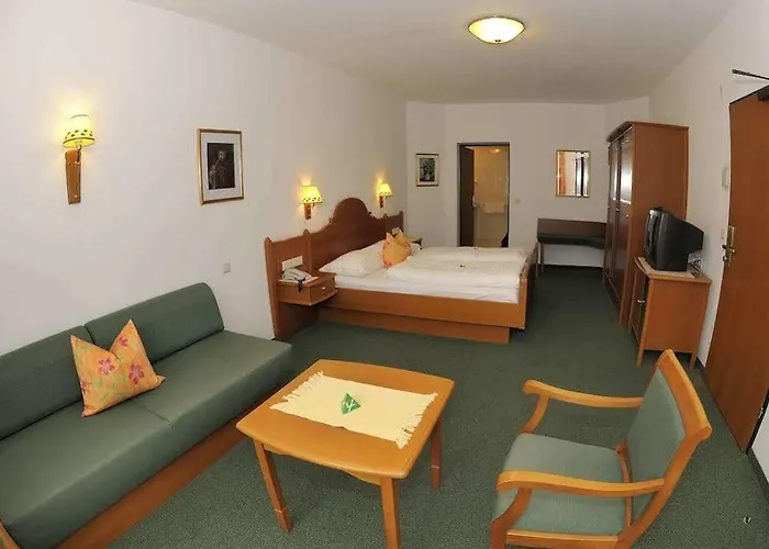 Tennis Golf Hoellrigl 4*